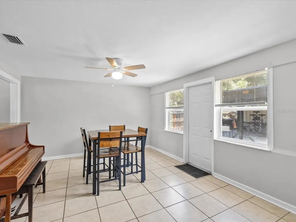 5015 15th Avenue S Gulfport FL 33707