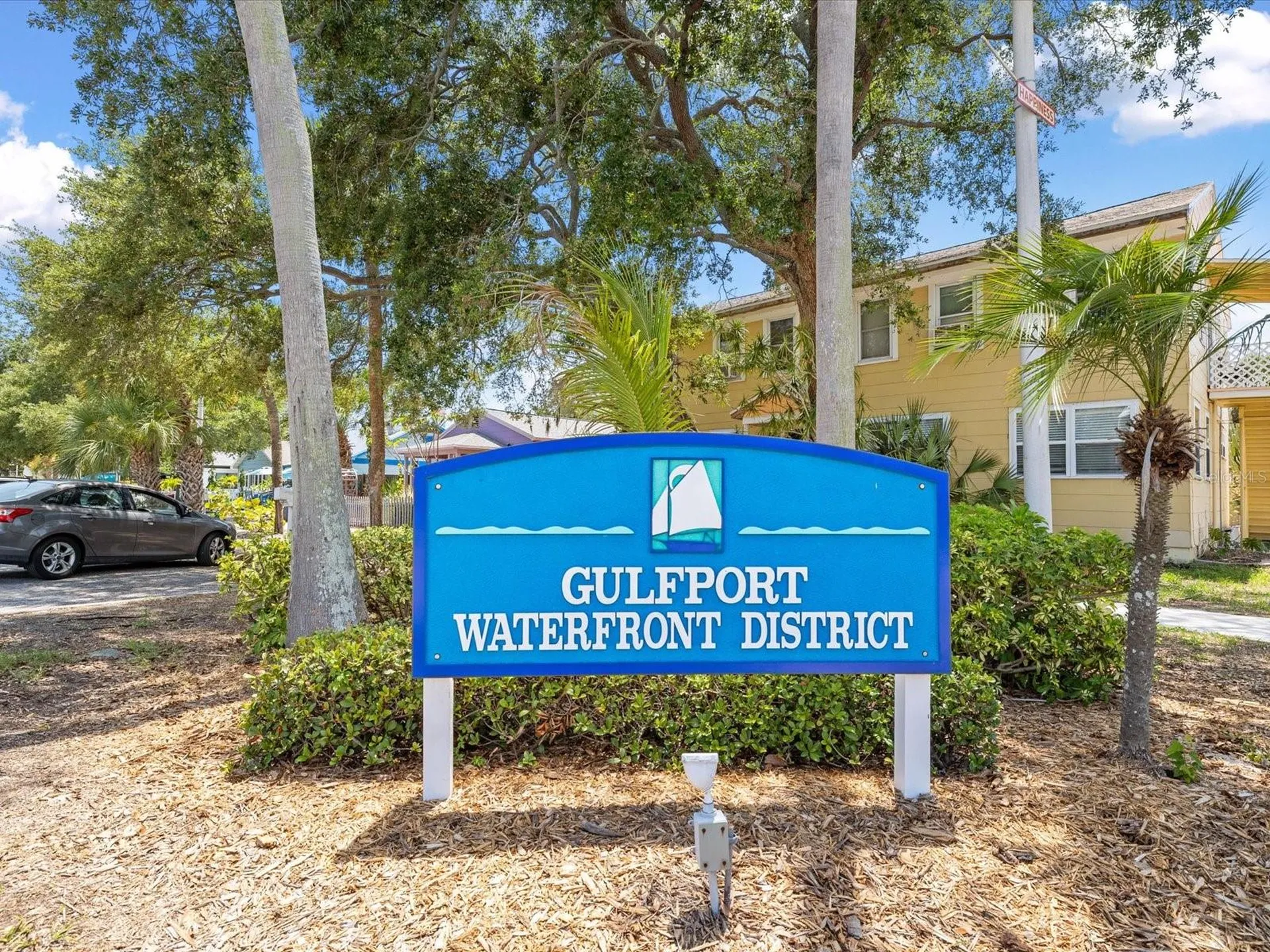 5015 15th Avenue S Gulfport FL 33707
