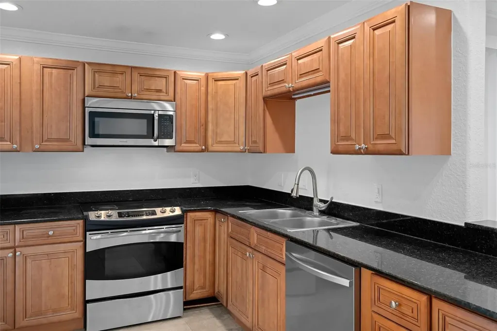 2220 Bahia Vista Street Sarasota FL 34239