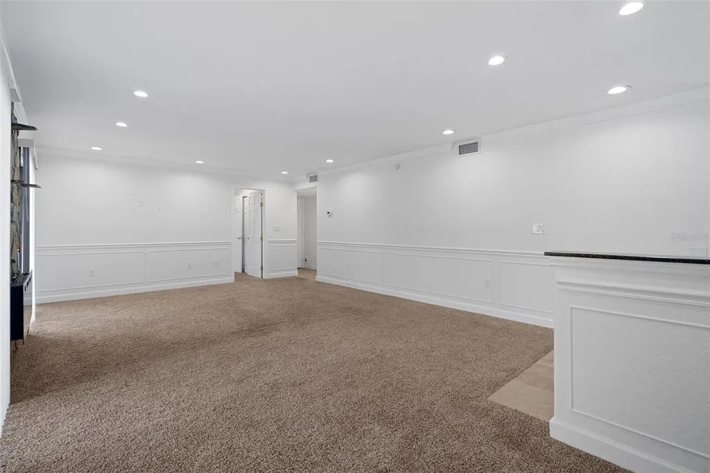 2220 Bahia Vista Street Sarasota FL 34239