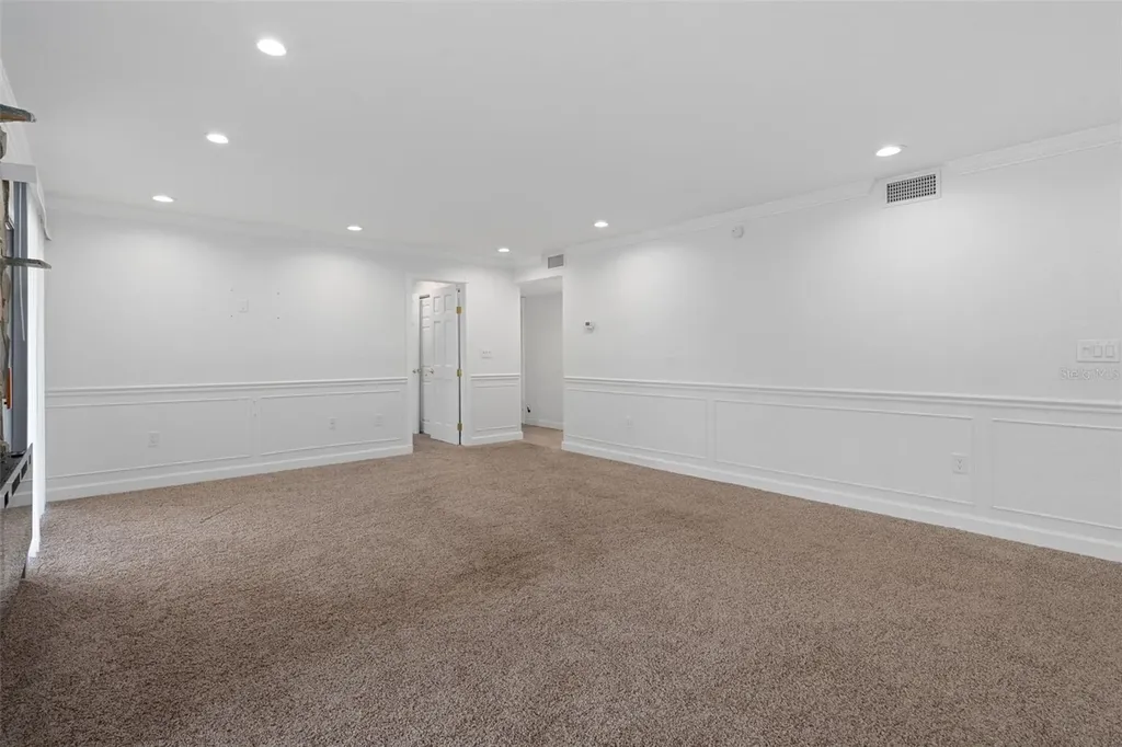 2220 Bahia Vista Street Sarasota FL 34239