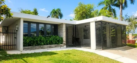 Urb Parkville Ave. Lopategui Guaynabo PR 00969