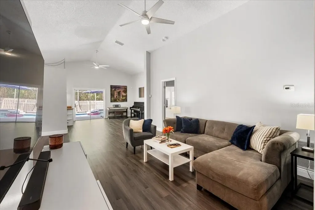 13326 Heron Cove Drive Orlando FL 32837