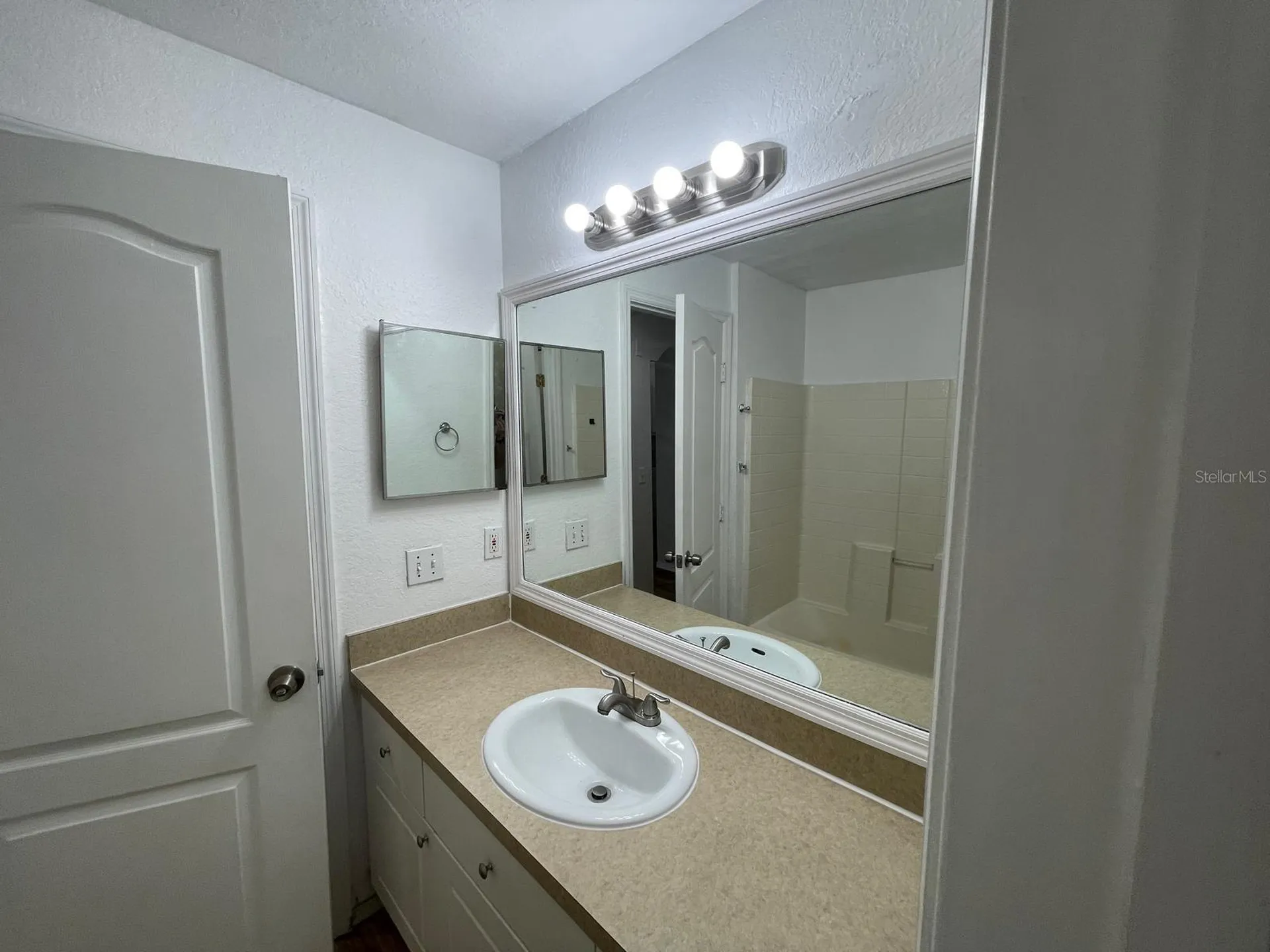 3313 S Kirkman Road Orlando FL 32811