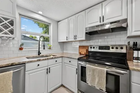 4750 39th Avenue N St Petersburg FL 33714
