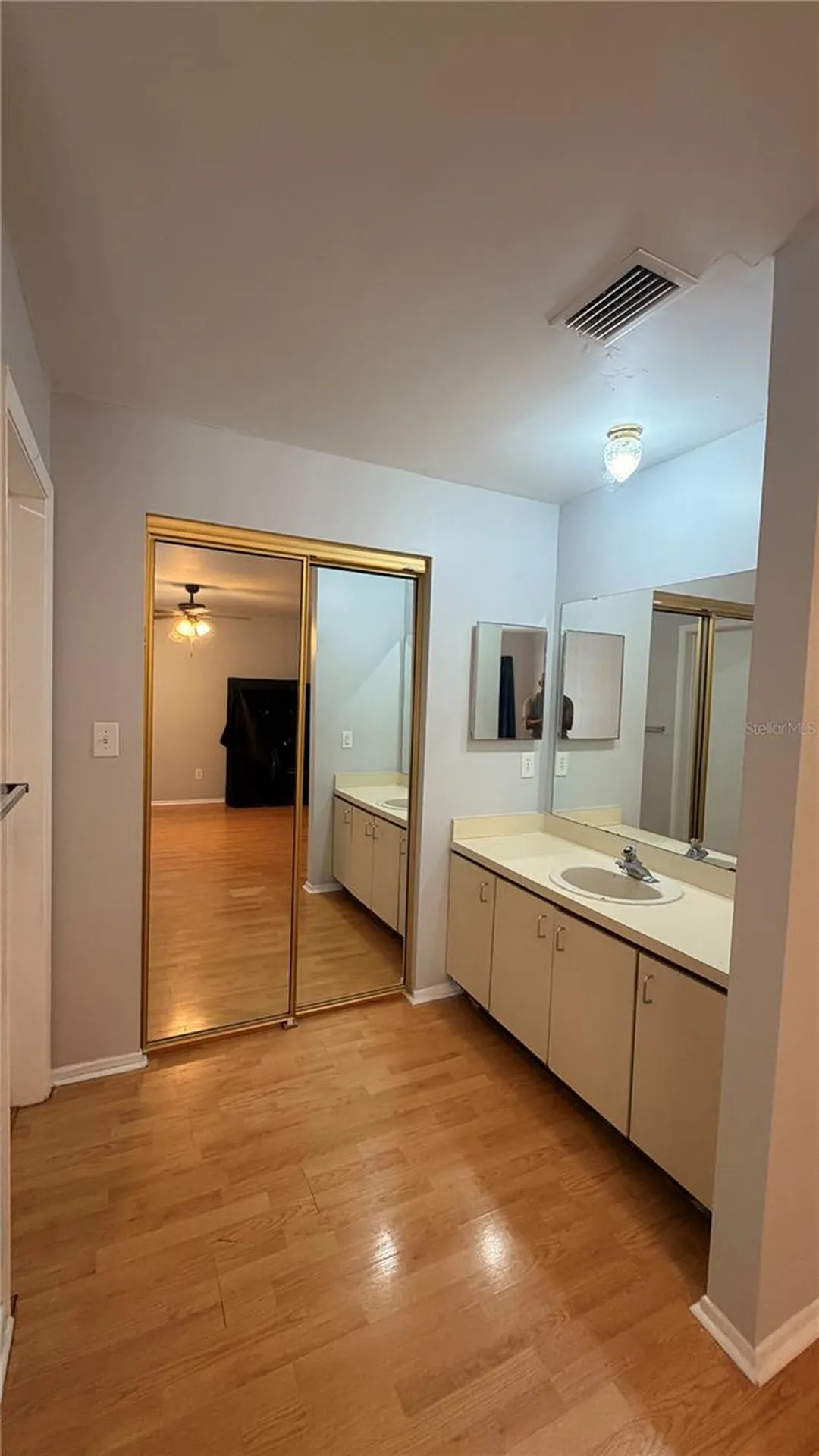 4323 Pinebark Avenue Orlando FL 32811