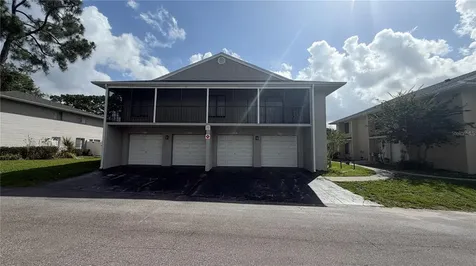 4323 Pinebark Avenue Orlando FL 32811