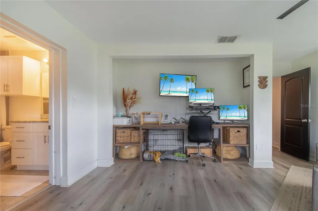 775 S Buena Vista Drive Lake Alfred FL 33850
