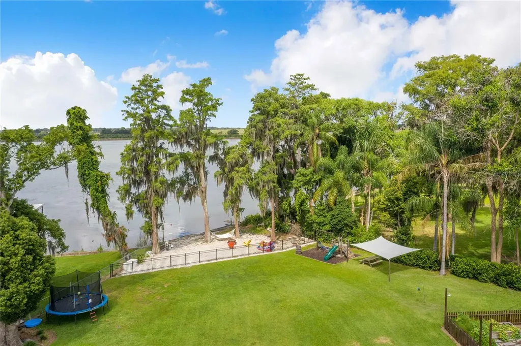 775 S Buena Vista Drive Lake Alfred FL 33850