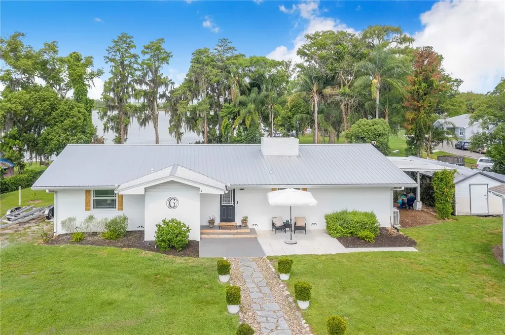775 S Buena Vista Drive Lake Alfred FL 33850