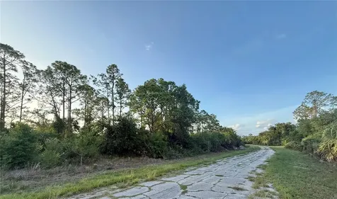 Lot 24 Hinshaw Avenue North Port FL 34288