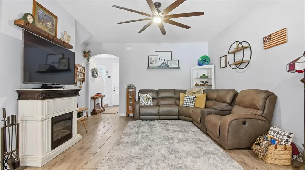 212 Evertree Loop Sanford FL 32771