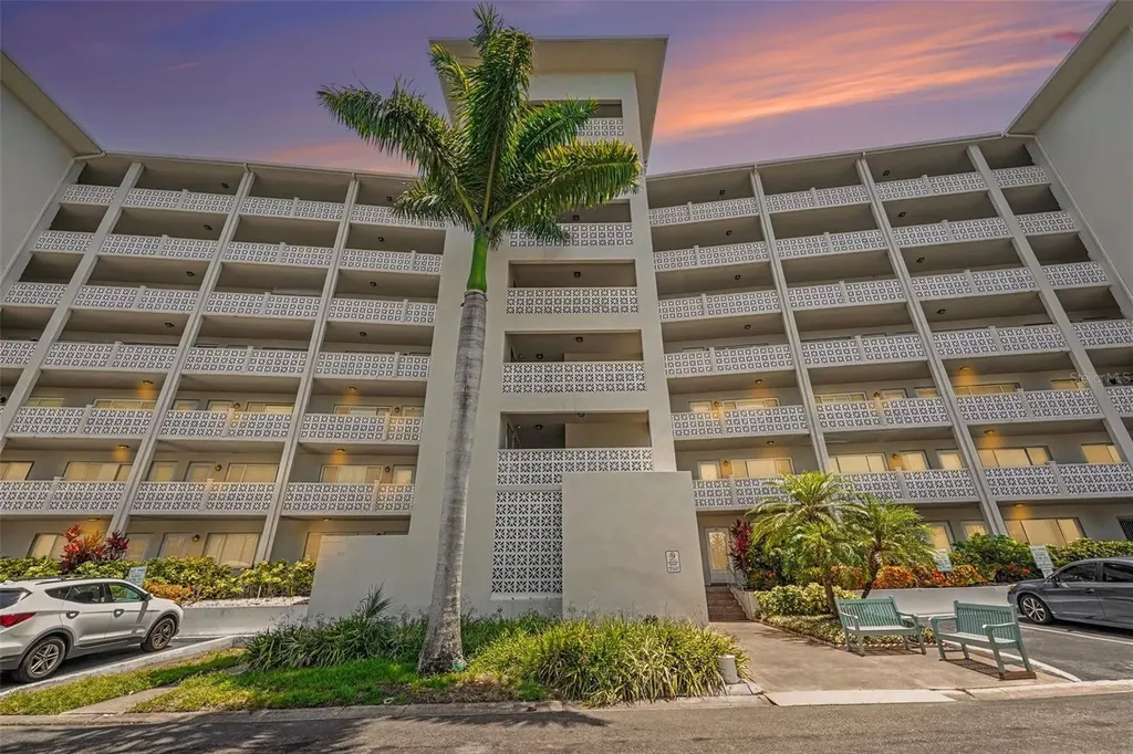 1235 S Highland Avenue Clearwater FL 33756