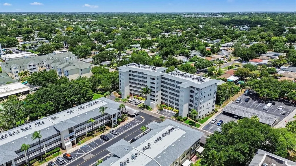 1235 S Highland Avenue Clearwater FL 33756