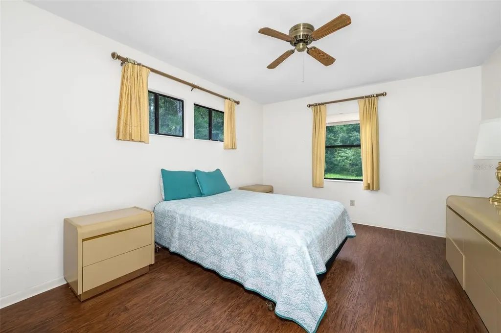 8496 NW 37th Terrace Gainesville FL 32653