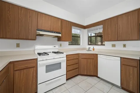 8496 NW 37th Terrace Gainesville FL 32653