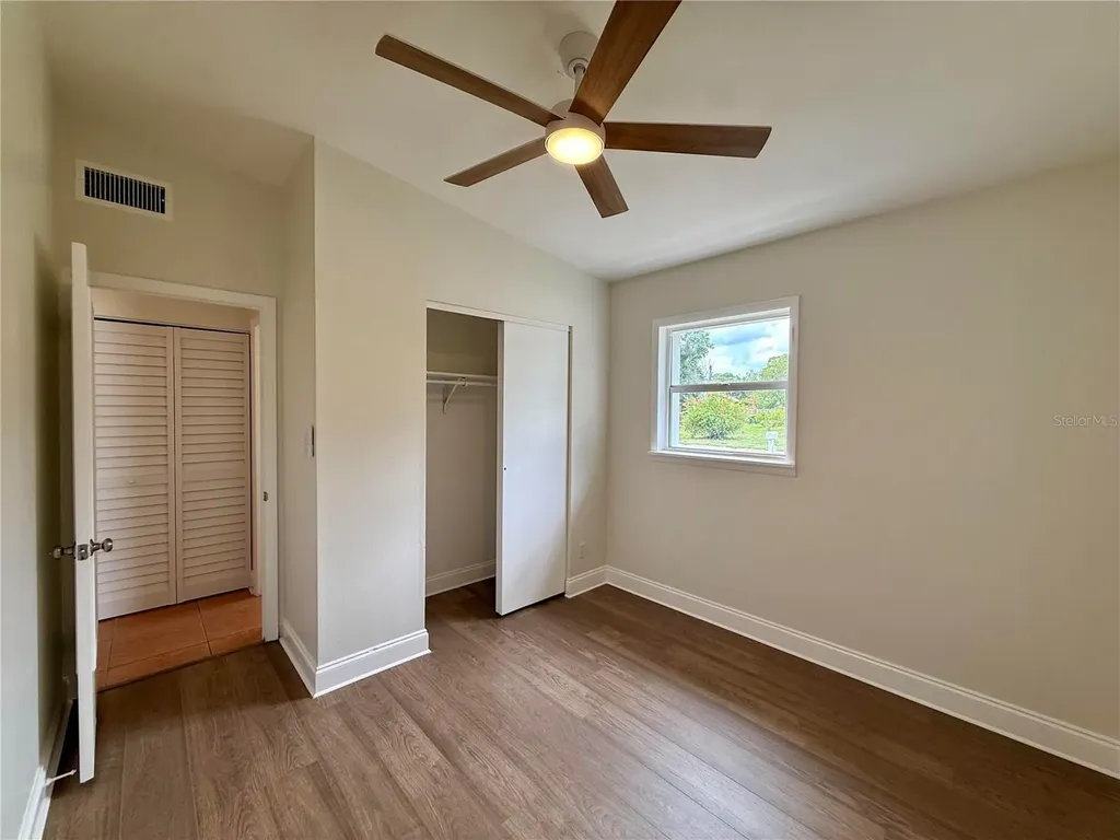 224 W Cornelius Circle Sarasota FL 34232