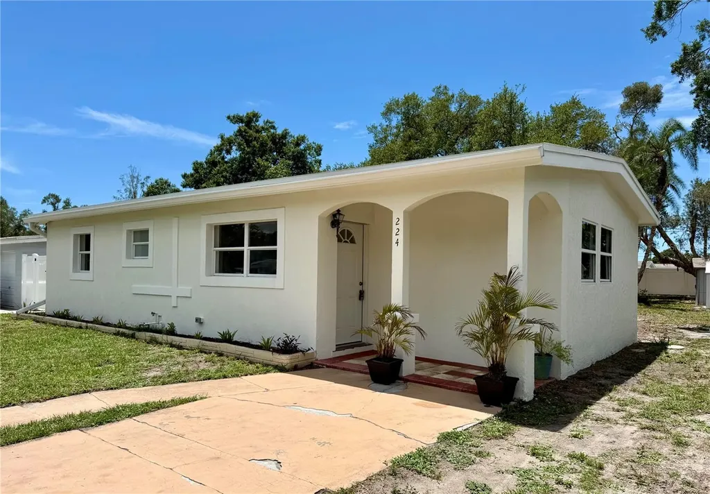 224 W Cornelius Circle Sarasota FL 34232