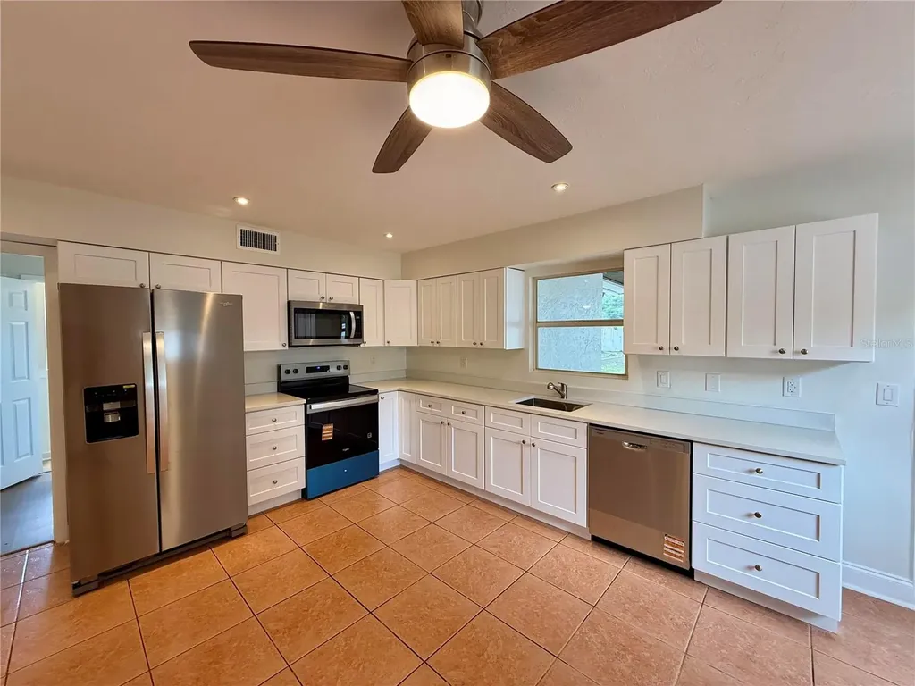 224 W Cornelius Circle Sarasota FL 34232