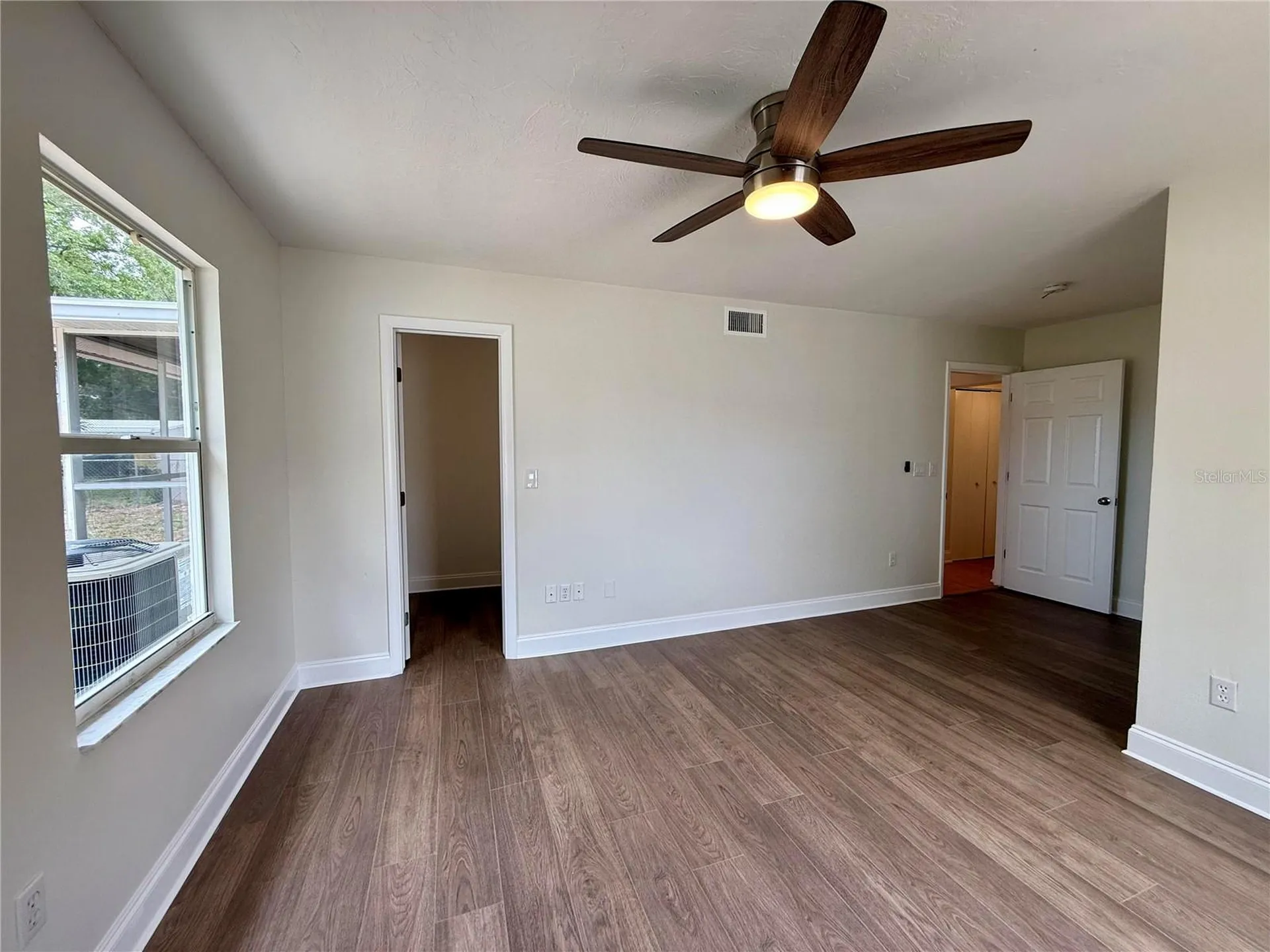 224 W Cornelius Circle Sarasota FL 34232