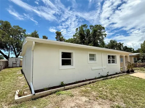 224 W Cornelius Circle Sarasota FL 34232