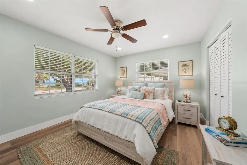 1736 Golf View Drive Belleair FL 33756