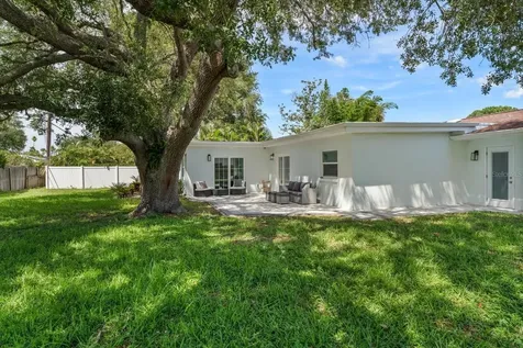 1736 Golf View Drive Belleair FL 33756