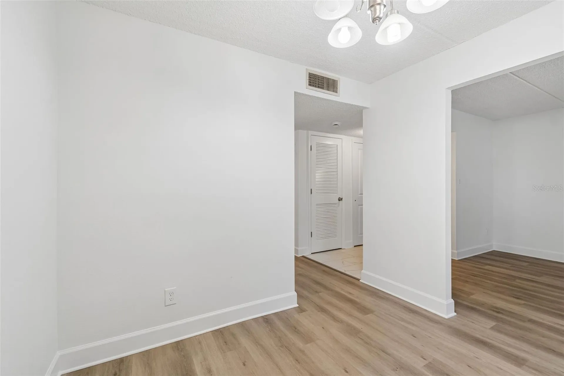 8460 13th Street N St Petersburg FL 33702