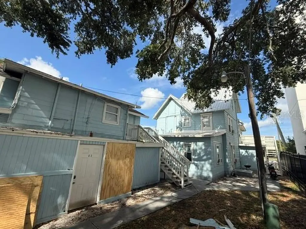 1425 14th Street W Bradenton FL 34205