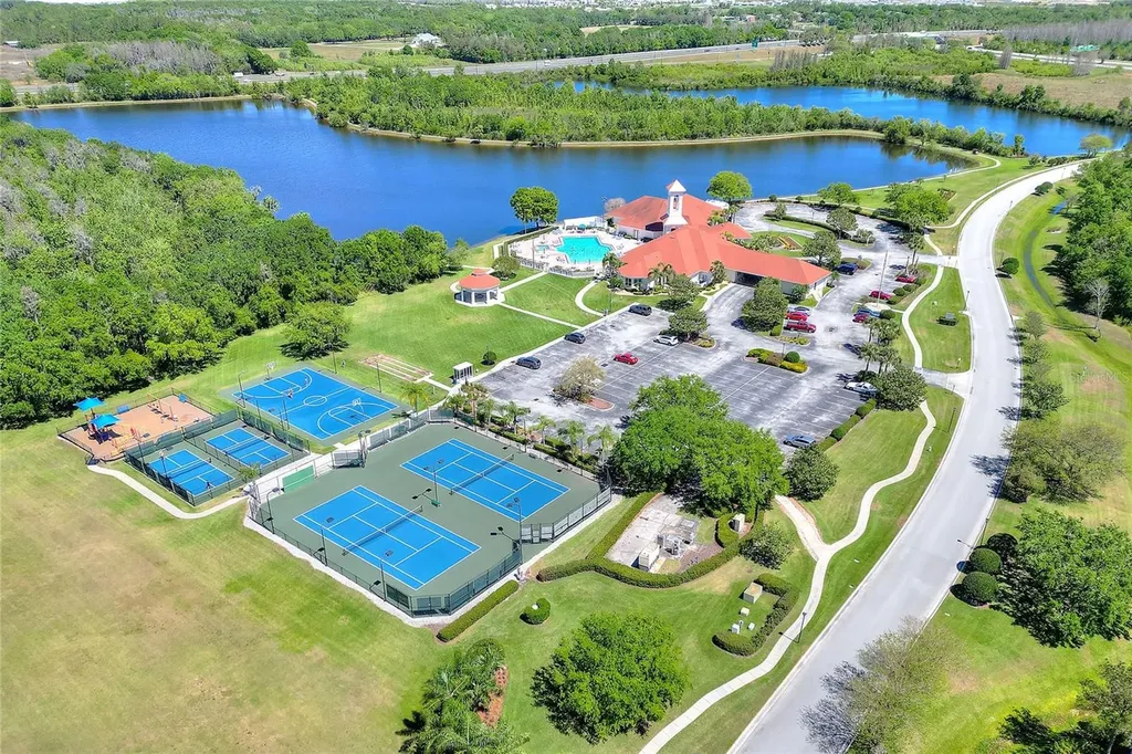 3933 Serenade Lane Lakeland FL 33811