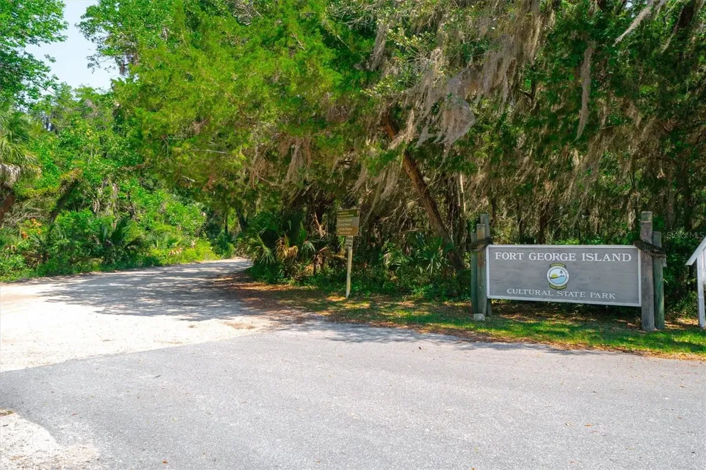 10474 Salt Marsh Trail Jacksonville FL 32226