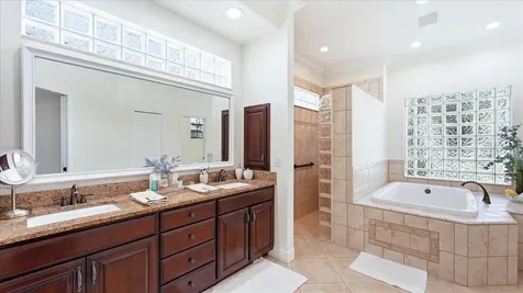 3754 Eagle Hammock Drive Sarasota FL 34240