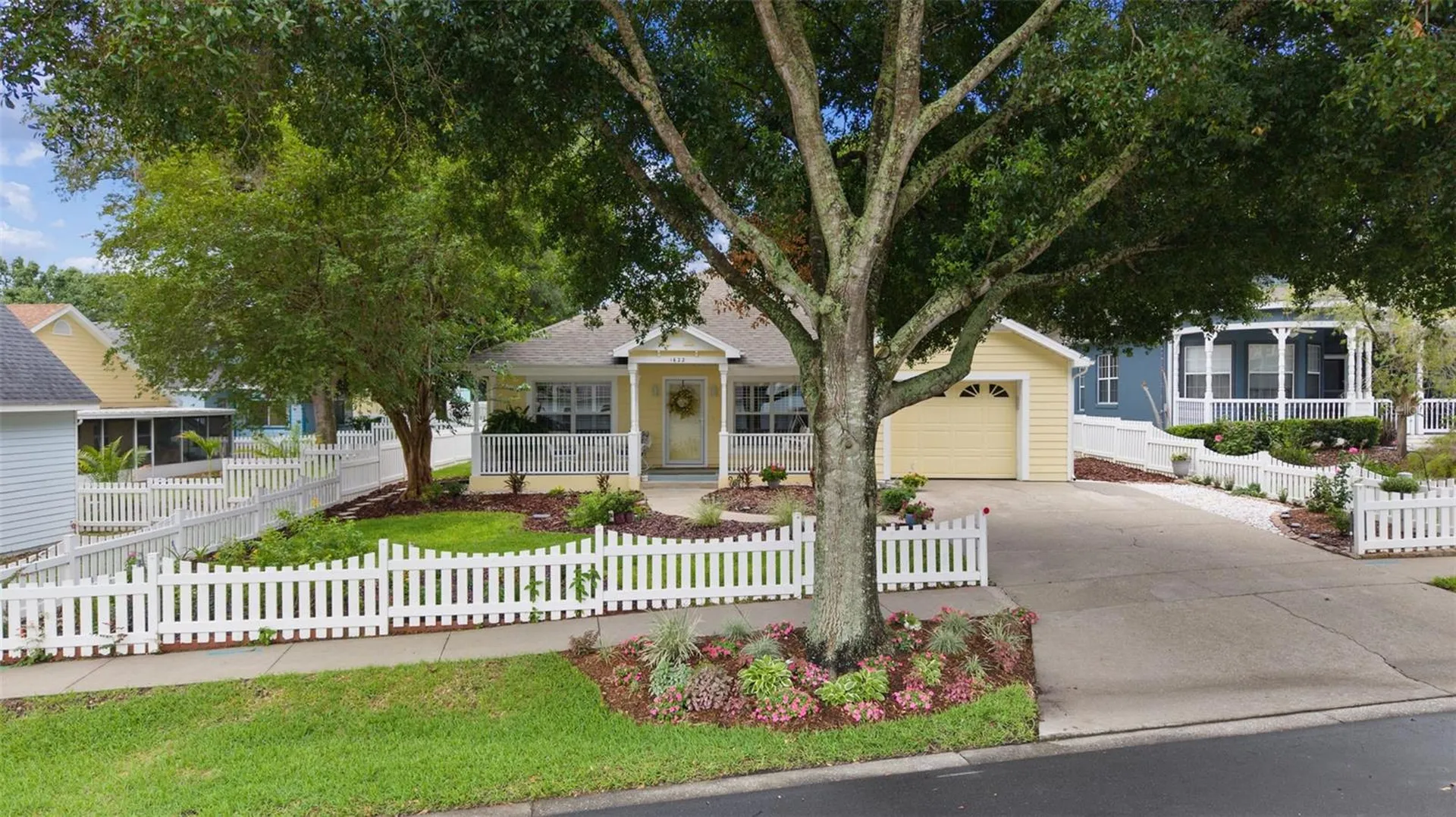 1622 Laurel Way Tavares FL 32778