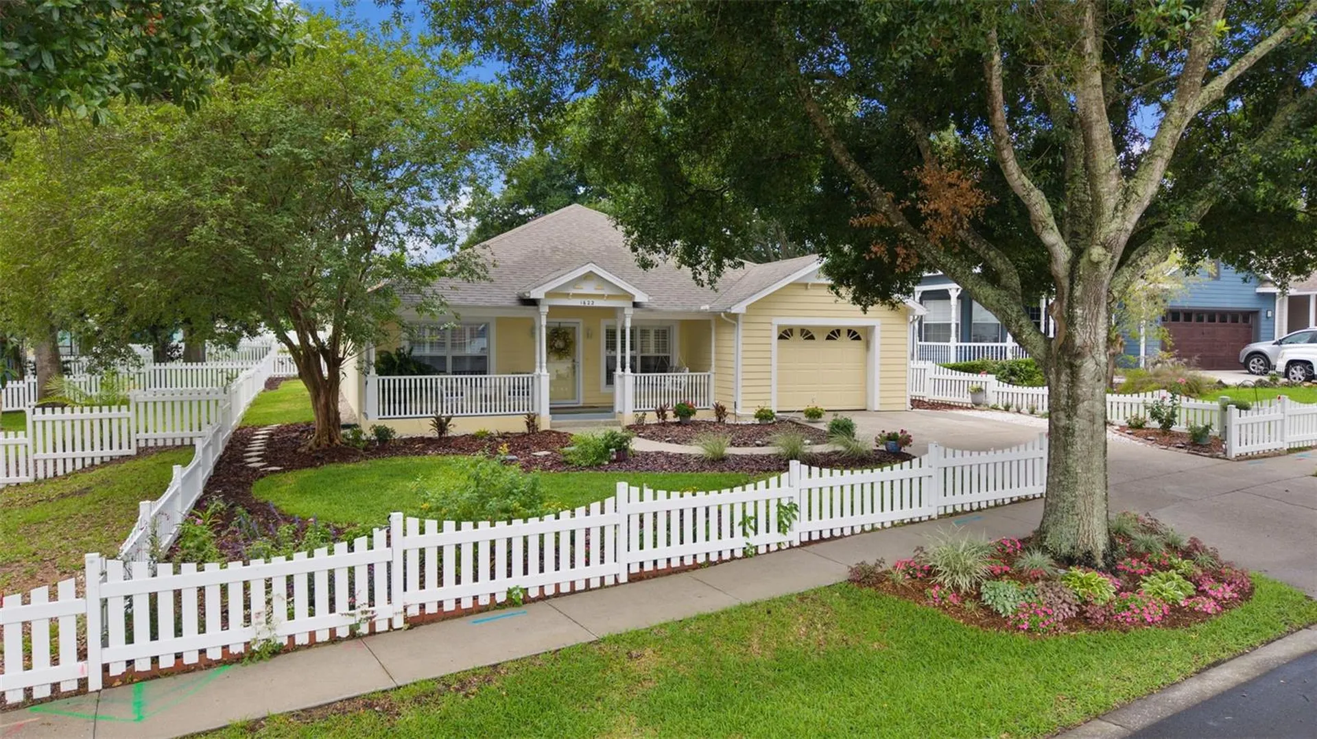 1622 Laurel Way Tavares FL 32778