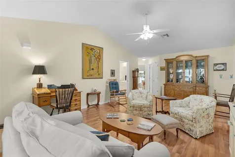 1622 Laurel Way Tavares FL 32778
