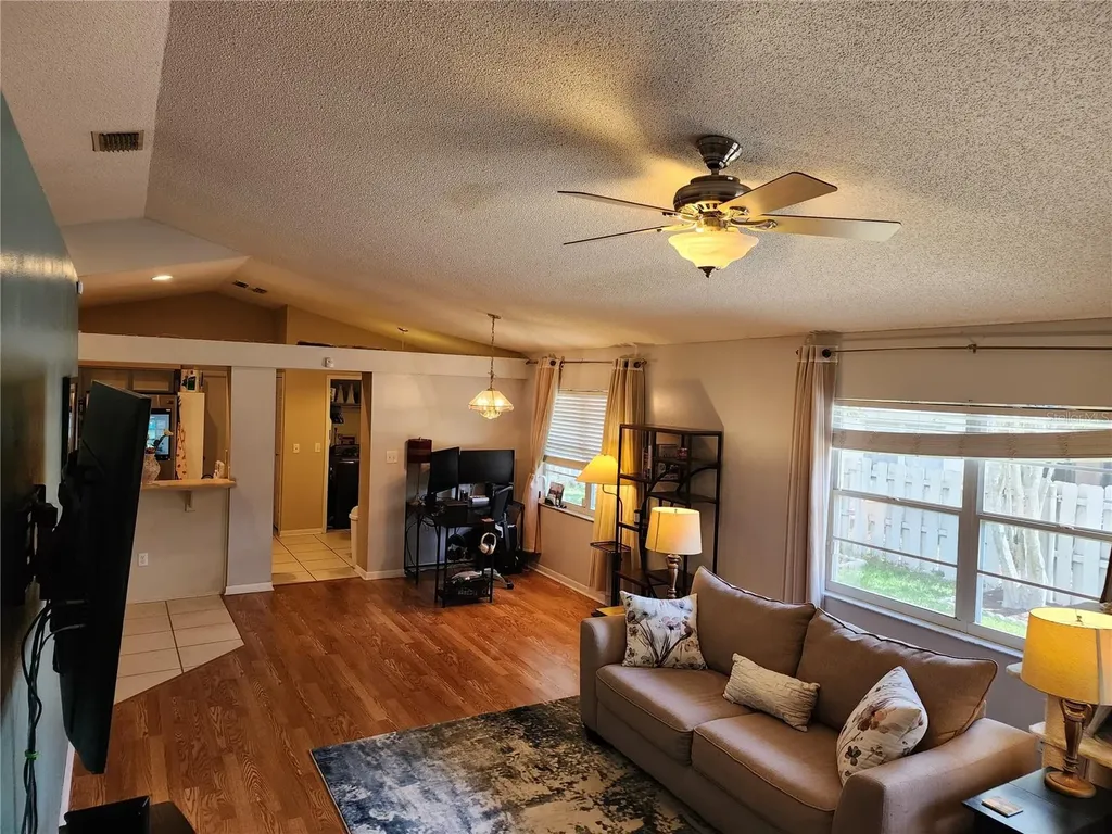 4011 Palo Alto Court Orlando FL 32817