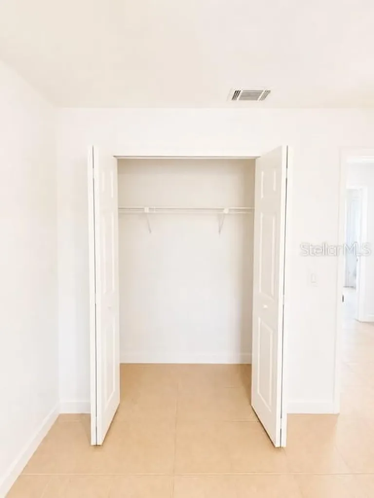 120 Sandpoint Court Sanford FL 32773