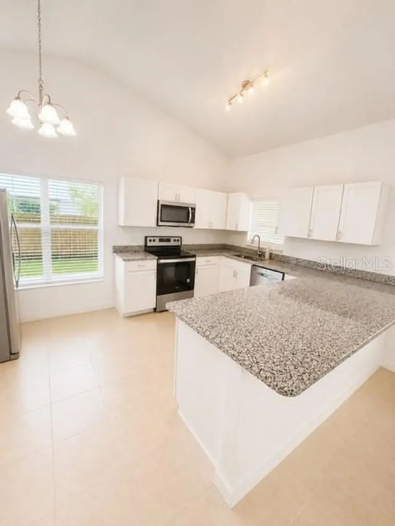 120 Sandpoint Court Sanford FL 32773
