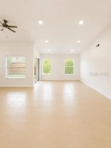 120 Sandpoint Court Sanford FL 32773