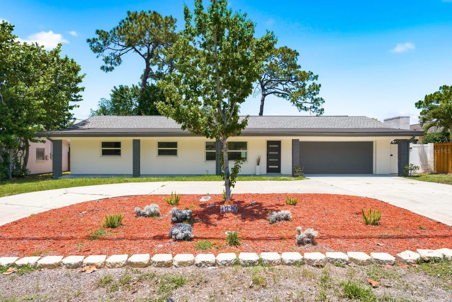 1290 Michigan Boulevard Dunedin FL 34698