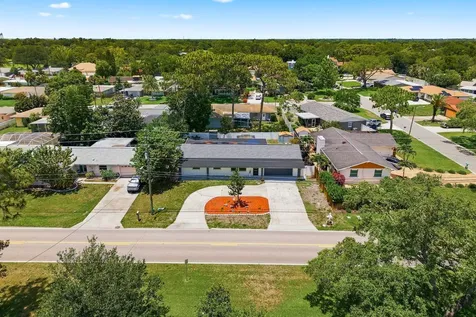 1290 Michigan Boulevard Dunedin FL 34698