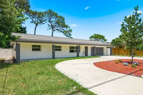 1290 Michigan Boulevard Dunedin FL 34698