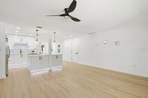 1290 Michigan Boulevard Dunedin FL 34698