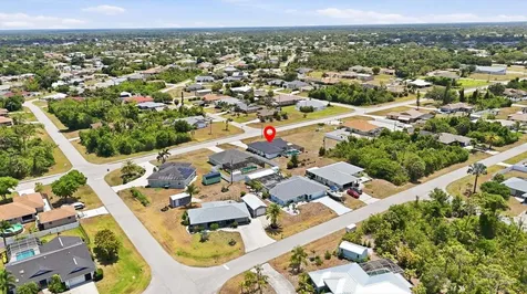 9495 Gulfstream Boulevard Englewood FL 34224