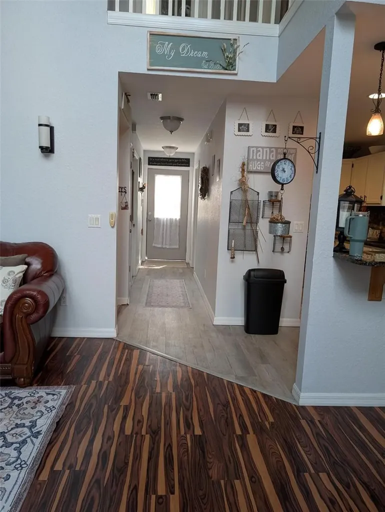 7083 SE 166th Avenue Ocklawaha FL 32179