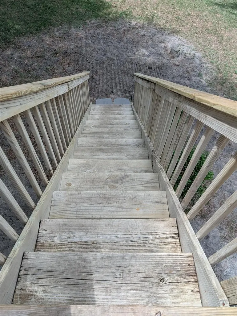 7083 SE 166th Avenue Ocklawaha FL 32179