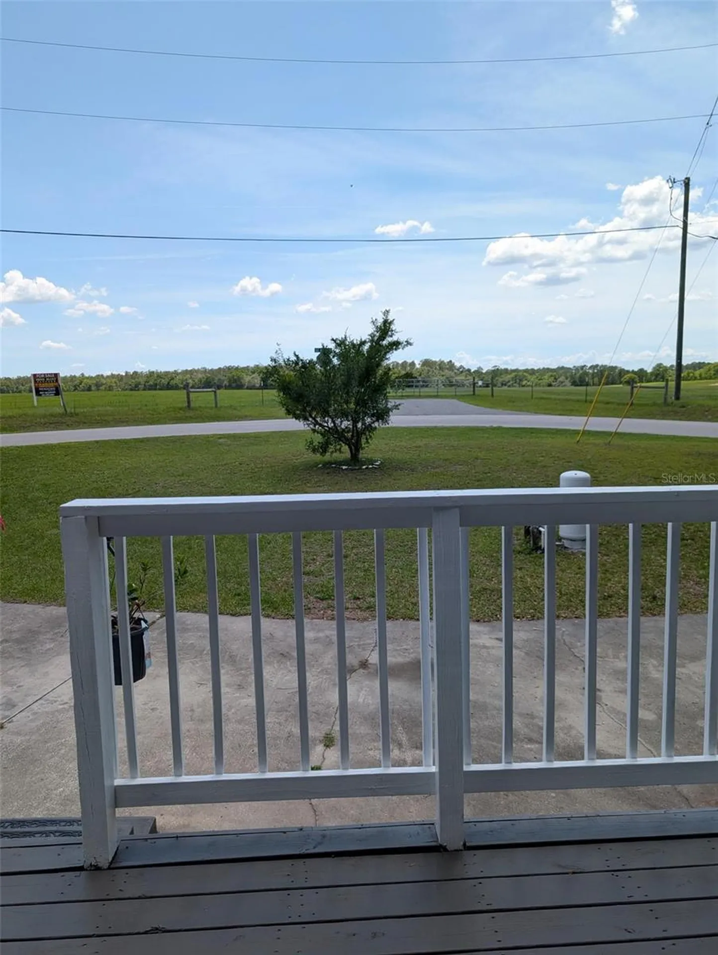 7083 SE 166th Avenue Ocklawaha FL 32179