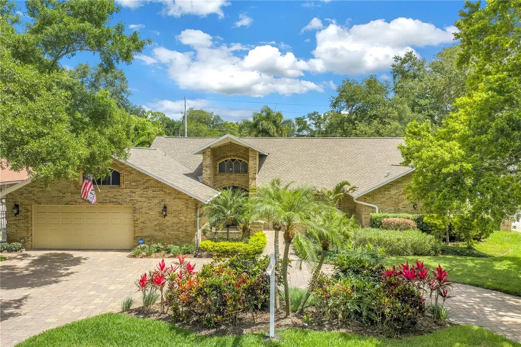 12399 Oaks Lane Seminole FL 33772