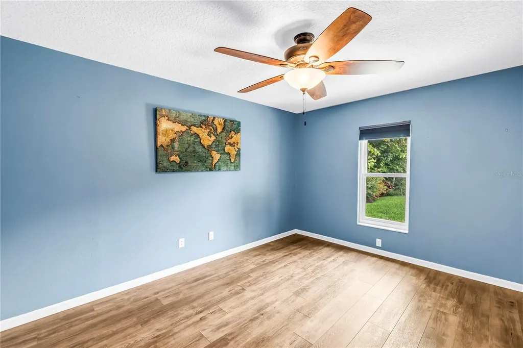 12399 Oaks Lane Seminole FL 33772