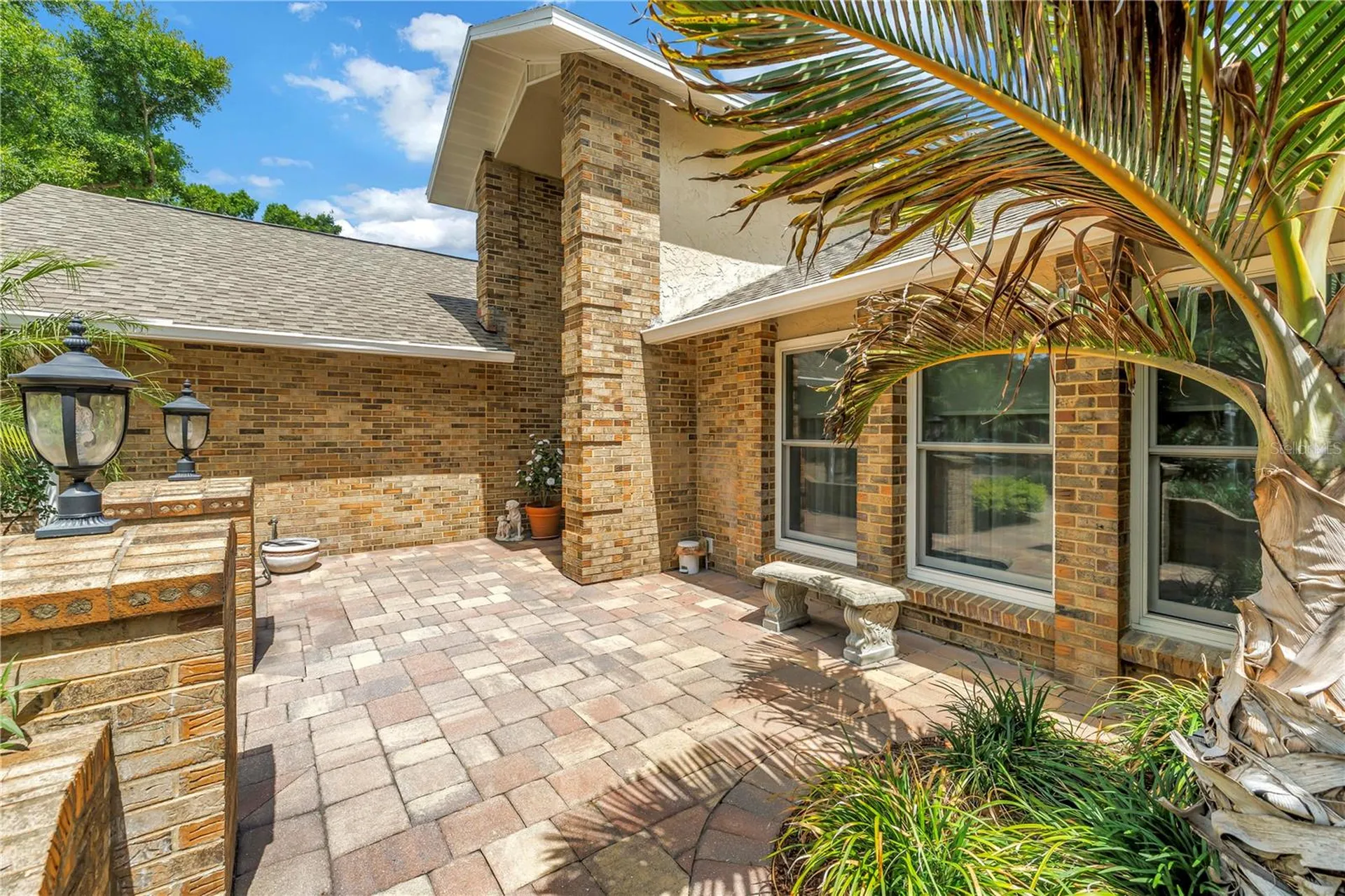 12399 Oaks Lane Seminole FL 33772